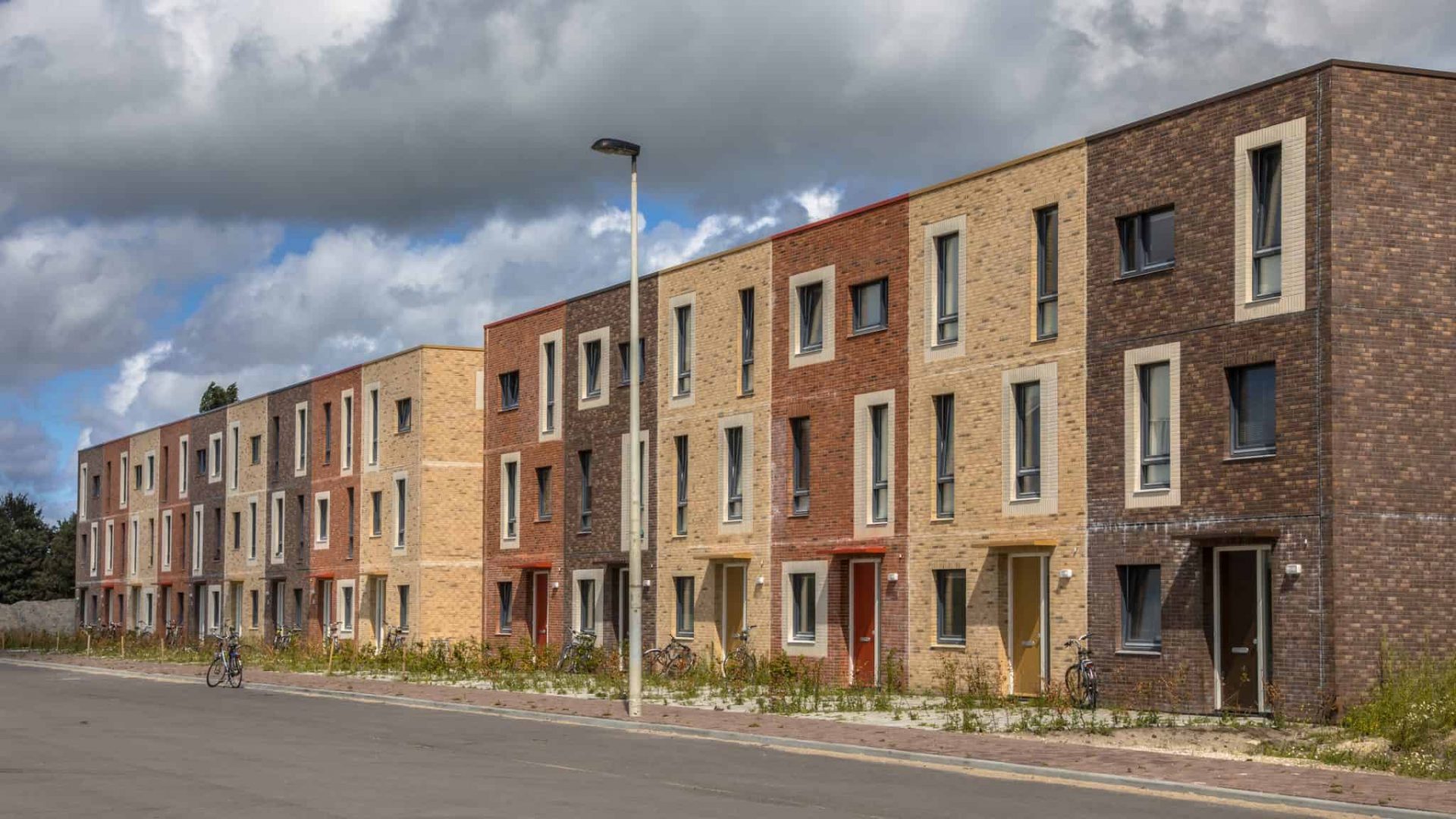 modern-social-housing-2021-08-26-16-38-10-utc-2048x1152